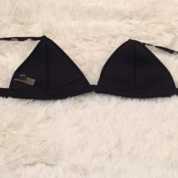 TRIANGL Bikini top - Picture 4 of 8